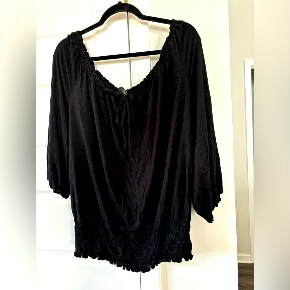 Black rayon spandex shirt gathered around the chest, sleeves & bottom